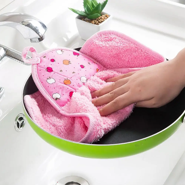 1Pcs Hanging Kitchen Microfiber Hand Towel