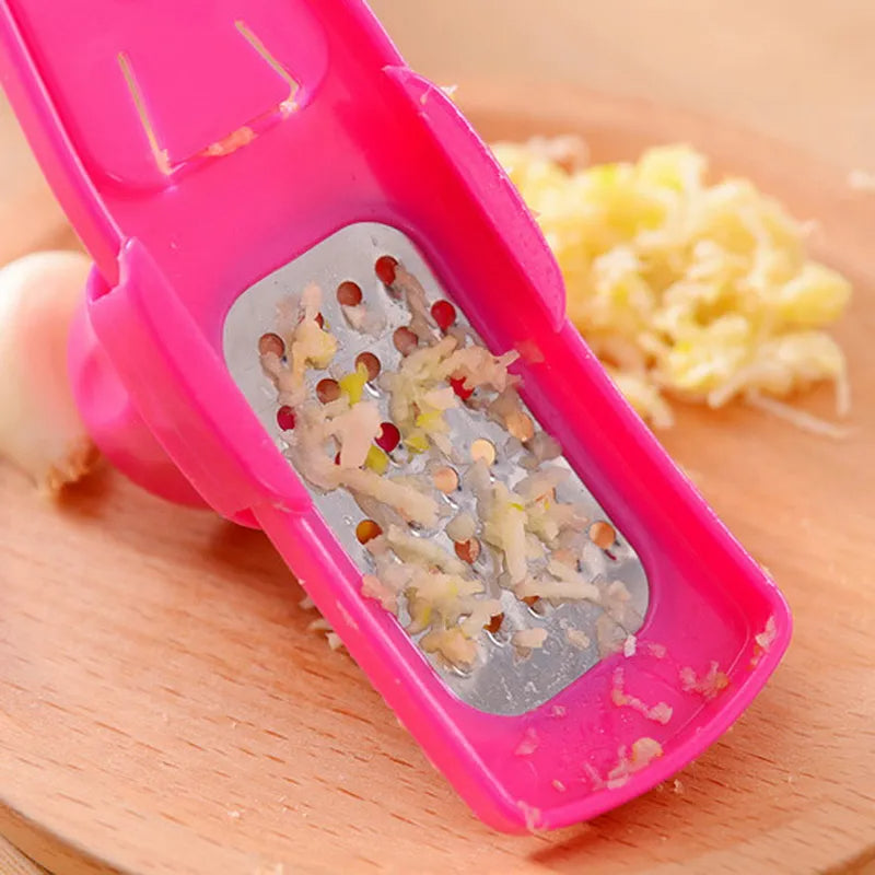 Multifunction Mini Garlic Press Grinding Grater